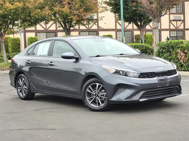 2024 Kia Forte LXS 2024 Kia Forte LXS