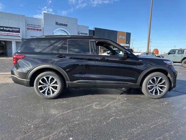 2022 Ford Explorer ST-Line 2022 Ford Explorer ST-Line