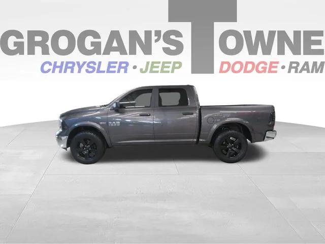 2018 RAM 1500 SLT 2018 RAM 1500 SLT