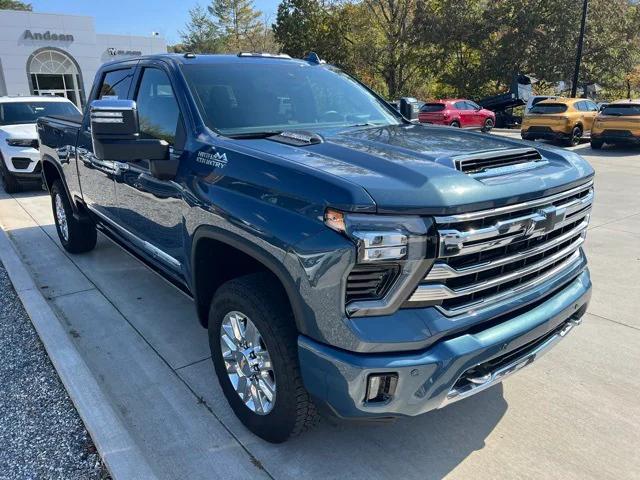 2025 Chevrolet Silverado 2500HD 4WD Crew Cab Standard Bed High Country