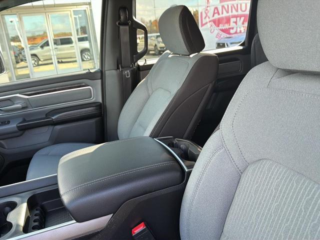 2023 Ram 1500 Big Horn Crew Cab 4x4 5'7" Box