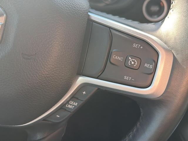 2023 Ram 1500 Big Horn Crew Cab 4x4 5'7" Box