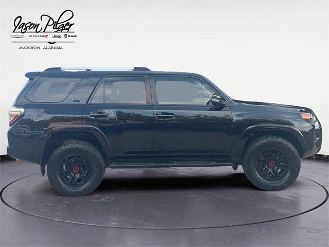 2022 Toyota 4Runner SR5 Premium 2022 Toyota 4Runner SR5 Premium