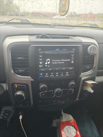 2020 RAM 1500 Classic SLT Crew Cab 4x4 57 Box 2020 RAM 1500 Classic SLT Crew Cab 4x4 57 Box