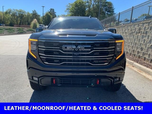2023 GMC Sierra 1500 4WD Crew Cab Short Box AT4