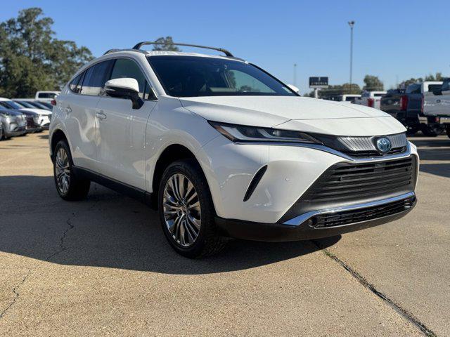 2022 Toyota Venza XLE