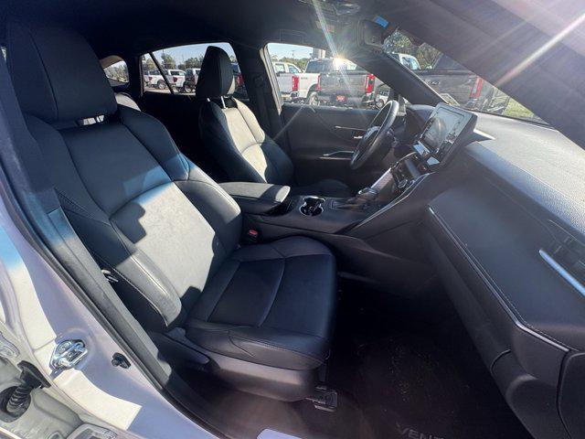 2022 Toyota Venza XLE
