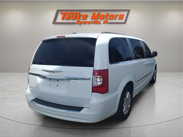 2016 Chevrolet Traverse 2LT 2016 Chevrolet Traverse 2LT