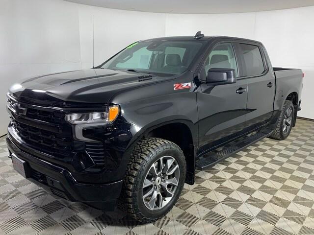 2022 Chevrolet Silverado 1500 4WD Crew Cab Standard Bed RST 2022 Chevrolet Silverado 1500 4WD Crew Cab Standard Bed RST