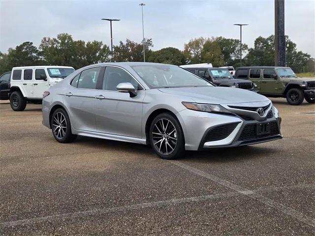 2024 Toyota Camry SE 2024 Toyota Camry SE