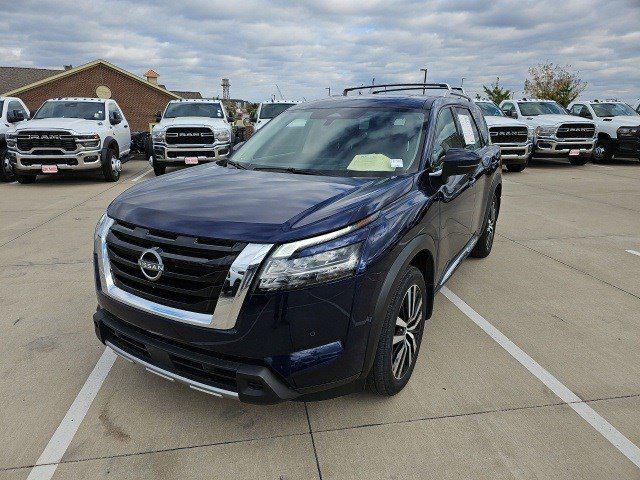 2023 Nissan Pathfinder Platinum 4WD