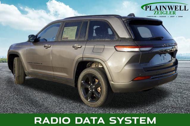 2023 Jeep Grand Cherokee Altitude 4x4 2023 Jeep Grand Cherokee Altitude 4x4