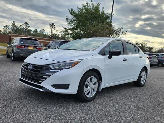 2025 Nissan Versa 1.6 S