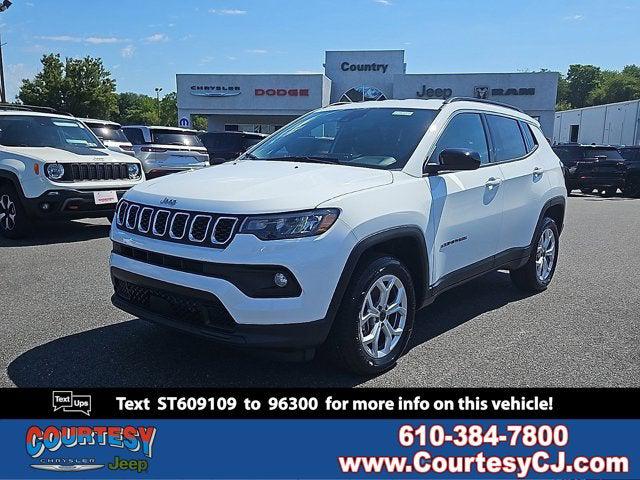 2025 Jeep Compass COMPASS LATITUDE 4X4