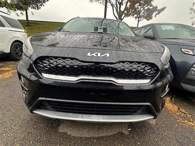 2022 Kia Niro LXS SE 2022 Kia Niro LXS SE