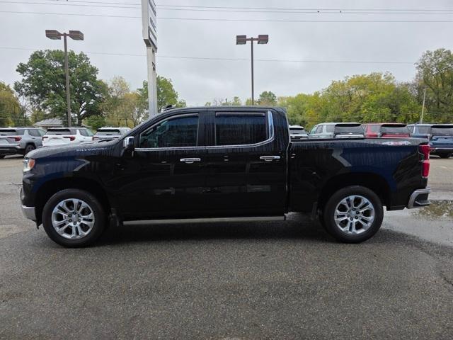 2023 Chevrolet Silverado 1500 4WD Crew Cab Short Bed LTZ