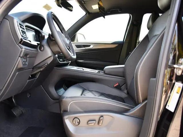 2026 Volkswagen Atlas Cross Sport SE