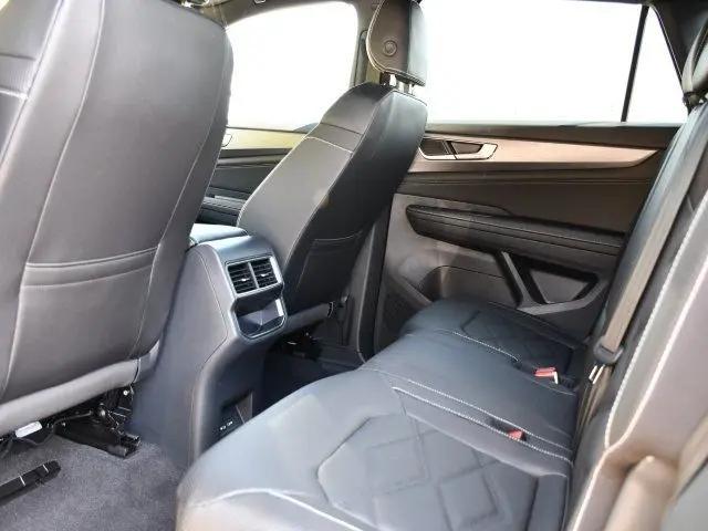 2026 Volkswagen Atlas Cross Sport SE
