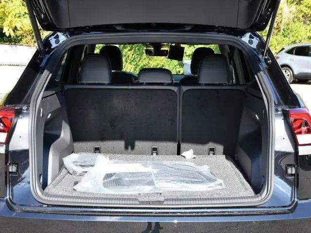 2026 Volkswagen Atlas Cross Sport SE