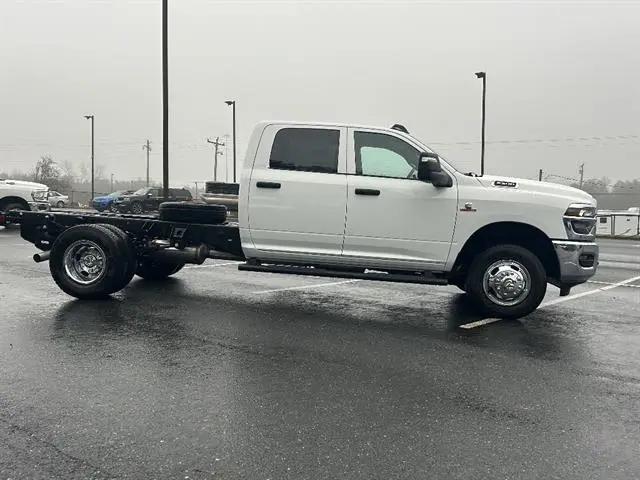 2026 Ram 3500 Tradesman/Big Horn