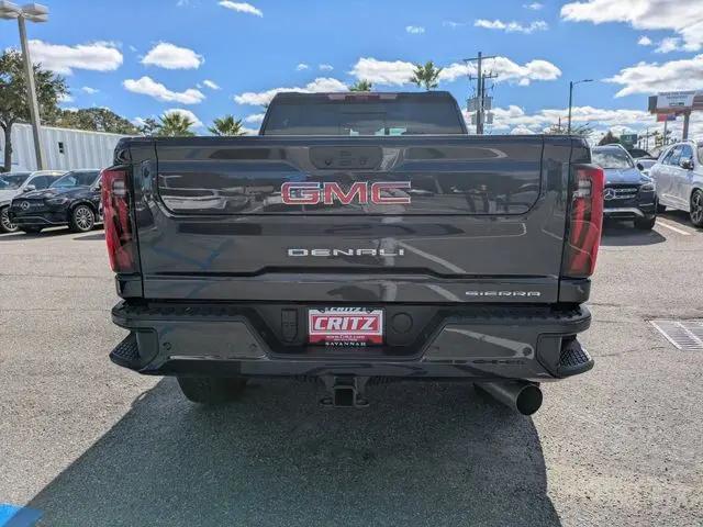 2026 GMC Sierra 2500HD Crew Cab, Standard Bed, Denali, 4WD