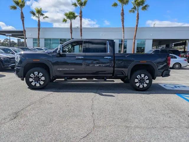 2026 GMC Sierra 2500HD Crew Cab, Standard Bed, Denali, 4WD