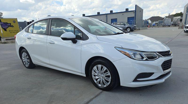 2017 Chevrolet Cruze LS Auto