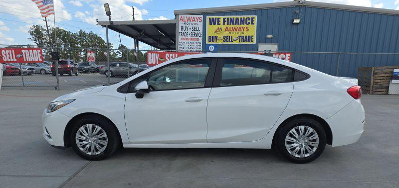 2017 Chevrolet Cruze LS Auto