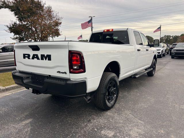 2026 Ram 3500 Tradesman Crew Cab 4x4 8' Box