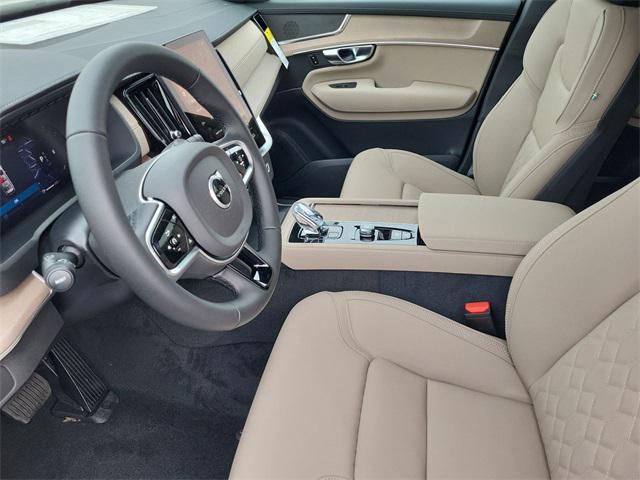 2026 Volvo XC90 Core, B5 AWD Gas (mild hybrid), Gasoline, Bright, 7 Seats