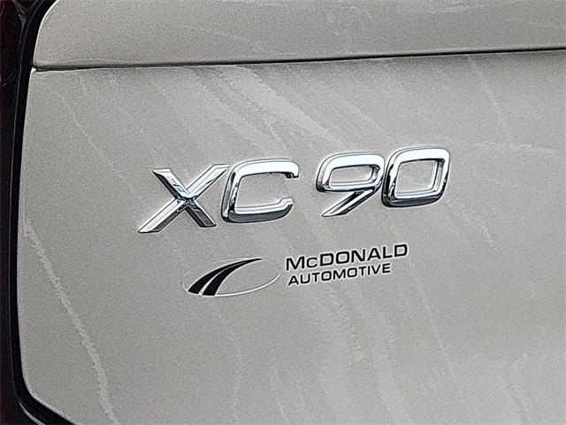 2026 Volvo XC90 Core, B5 AWD Gas (mild hybrid), Gasoline, Bright, 7 Seats