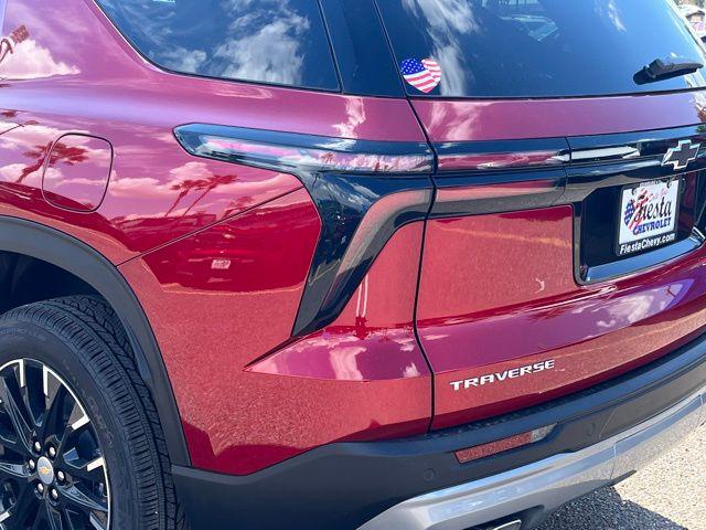 2026 Chevrolet Traverse FWD LT
