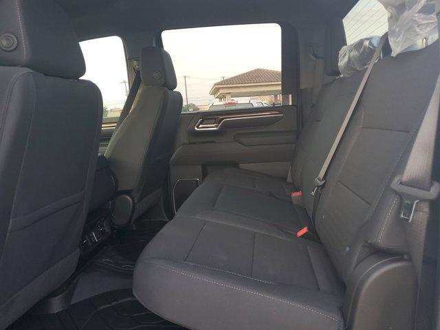 2026 Chevrolet Silverado 3500HD Crew Cab, Long Bed, LT Dual Rear Wheel, RWD