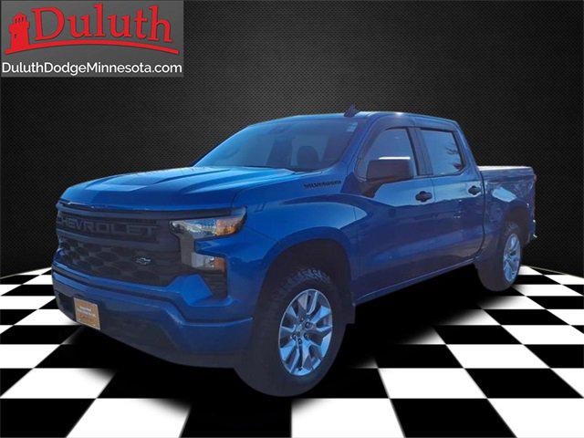 2022 Chevrolet Silverado 1500 4WD Crew Cab Short Bed Custom 2022 Chevrolet Silverado 1500 4WD Crew Cab Short Bed Custom