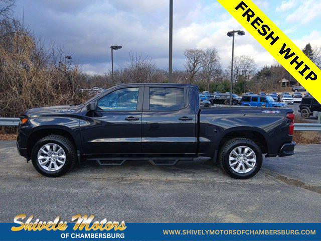 2022 Chevrolet Silverado 1500 4WD Crew Cab Short Bed Custom