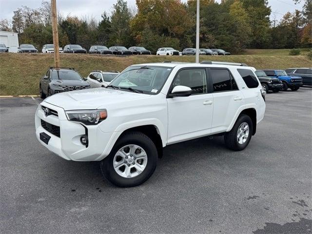 2024 Toyota 4Runner SR5 2024 Toyota 4Runner SR5