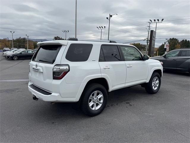 2024 Toyota 4Runner SR5 2024 Toyota 4Runner SR5