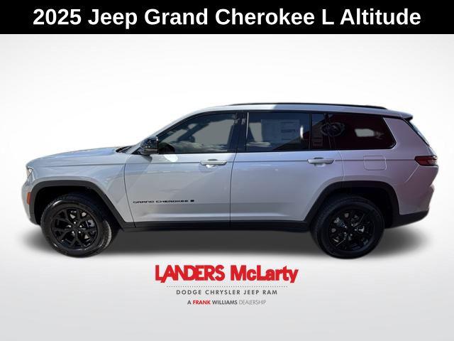 2025 Jeep Grand Cherokee L Altitude 4x4