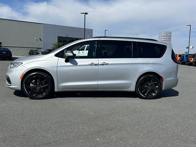 2023 Chrysler Pacifica Touring L AWD