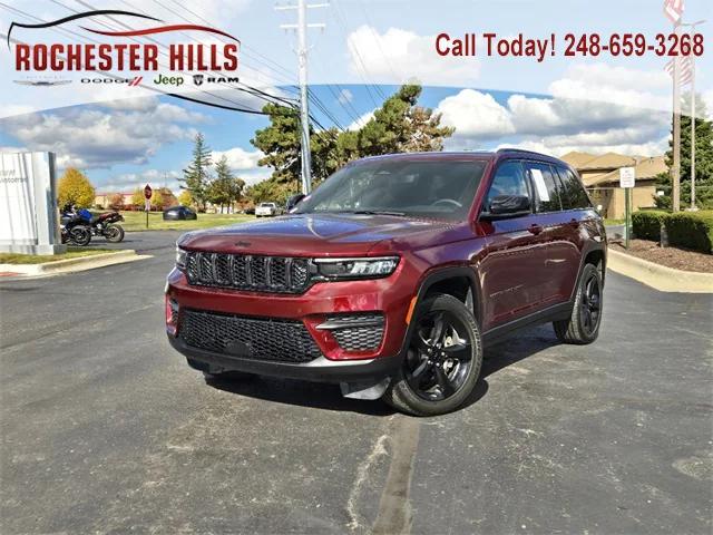 2023 Jeep Grand Cherokee Altitude 4x4 2023 Jeep Grand Cherokee Altitude 4x4