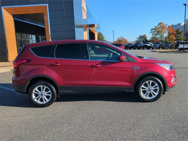 2019 Ford Escape SE 2019 Ford Escape SE