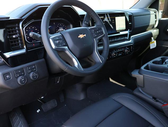 2026 Chevrolet Silverado 2500HD Crew Cab, Standard Bed, LT, 4WD