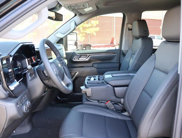 2026 Chevrolet Silverado 2500HD Crew Cab, Standard Bed, LT, 4WD