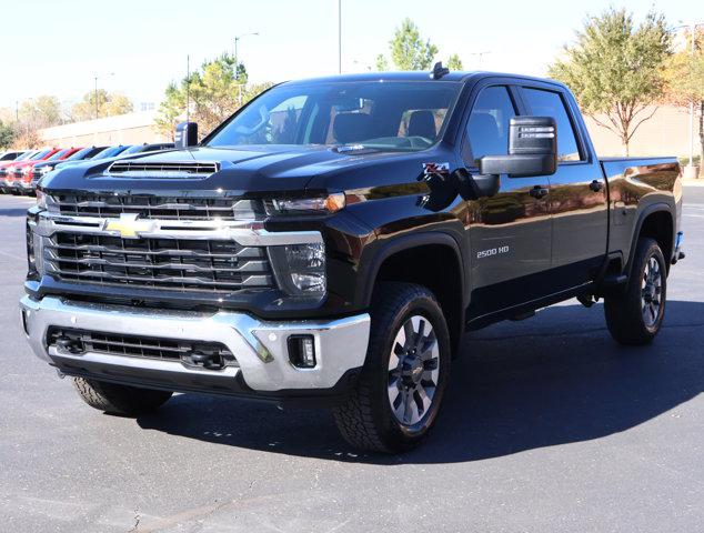 2026 Chevrolet Silverado 2500HD Crew Cab, Standard Bed, LT, 4WD