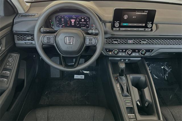 2025 Honda Accord Sedan SE
