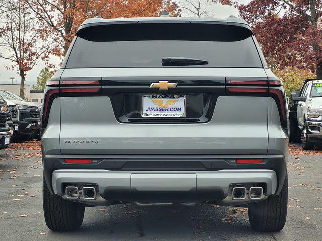 2026 Chevrolet Traverse FWD LT