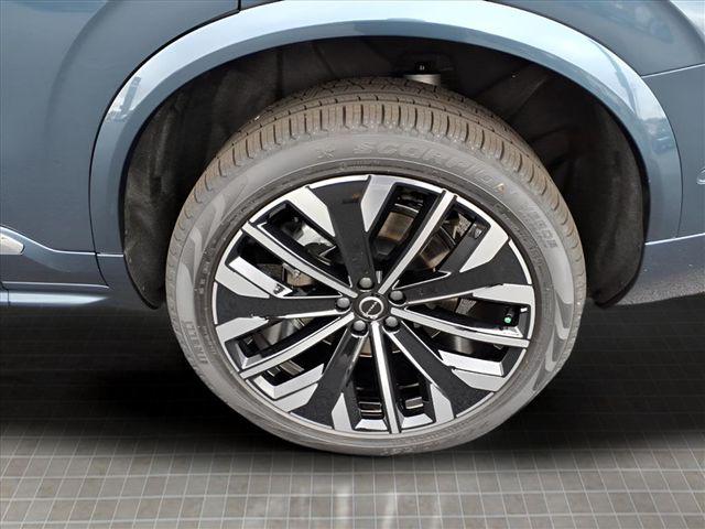 2026 Volvo XC90 Plus, B6 AWD Gas (mild hybrid), Gasoline, Bright, 7 Seats
