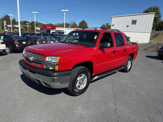 2003 Chevrolet Avalanche Base