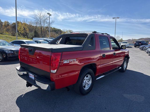 2003 Chevrolet Avalanche Base