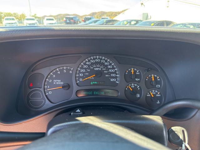2003 Chevrolet Avalanche Base